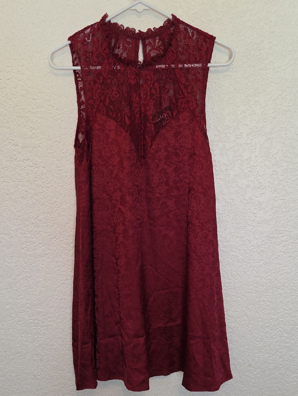 NWT Lulu's Lace Yoke Sleeveless Dress,  Size S